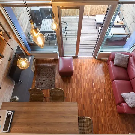 Luxury Loft Adriano 51 公寓 *