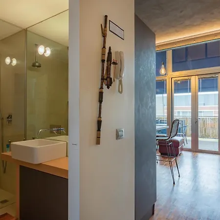 Luxury Loft Adriano 51 شقة *